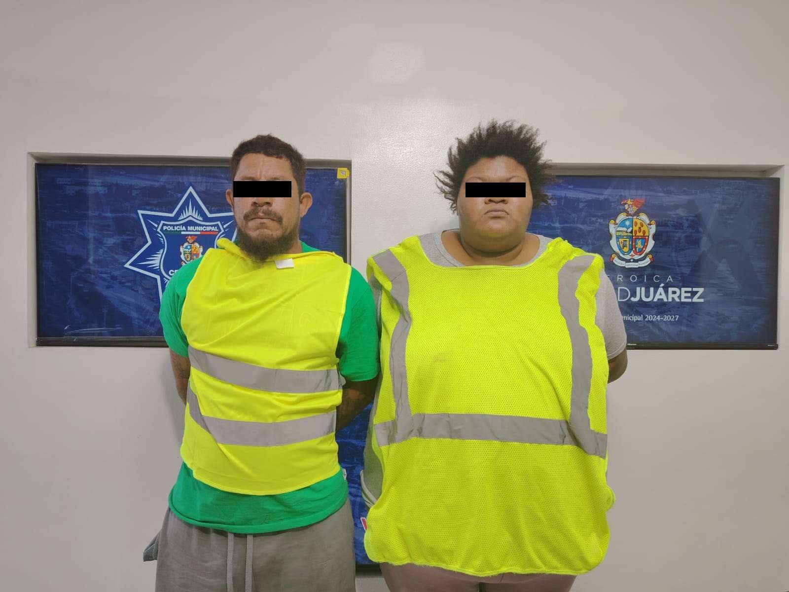 Arrestan a pareja por golpear a niña de 5 años