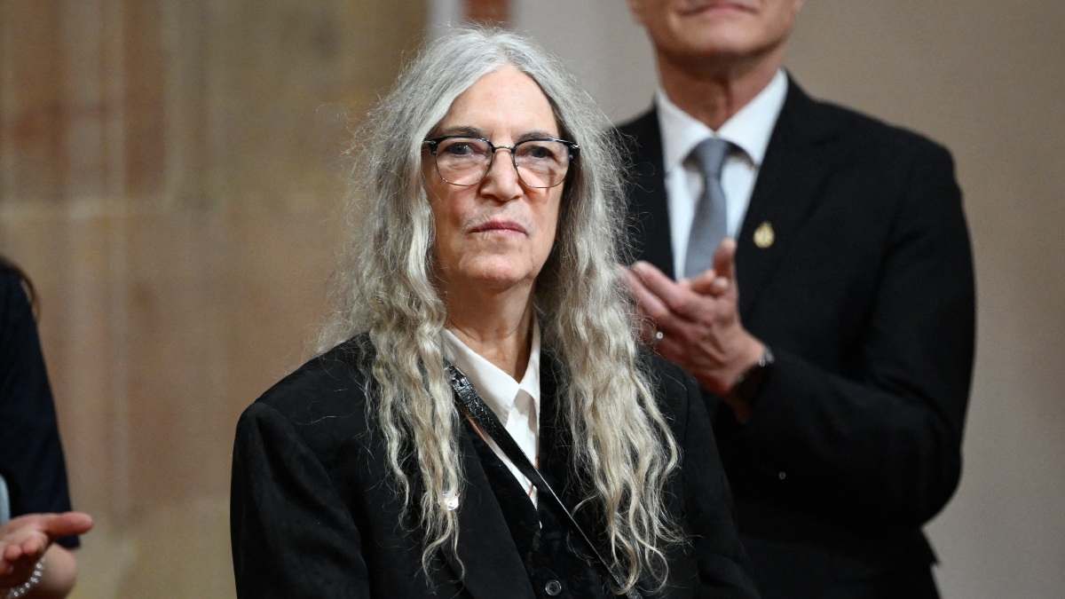 Patti Smith recibe el Premio Princesa de Asturias y canta ‘Wing