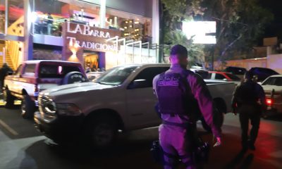 Policía Municipal realiza operativos de revisión en bares y vigilancia