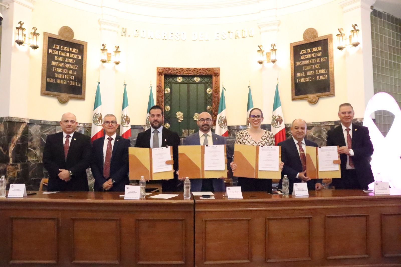 Convenio entre ICHMujeres, Salud y Club Rotario para apoyar a trabajadoras