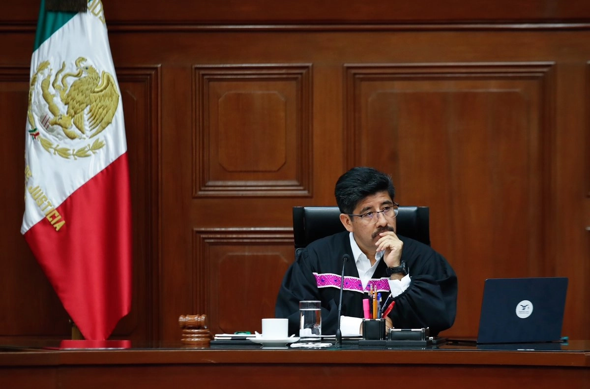SCJN valida reforma que permite a Fuerzas Armadas administrar aeropuertos